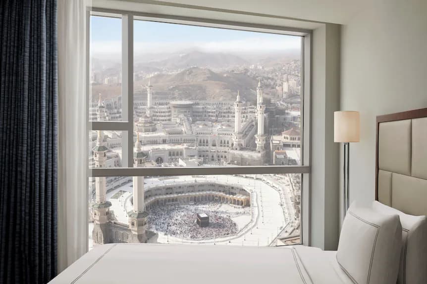 دليلك للعثور على غرفة فندقية مطلة على الحرم