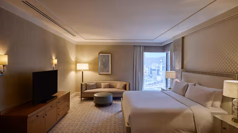 Hilton Makkah Convention Jabal Omar — thumbnail 2