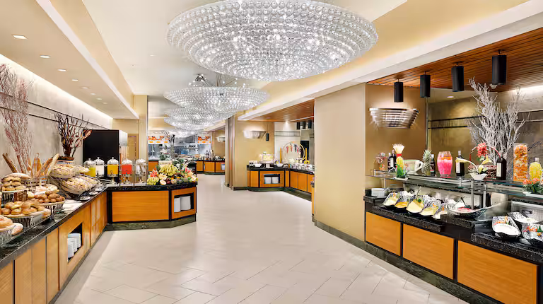 Hilton Suites Jabal Omar — thumbnail 4