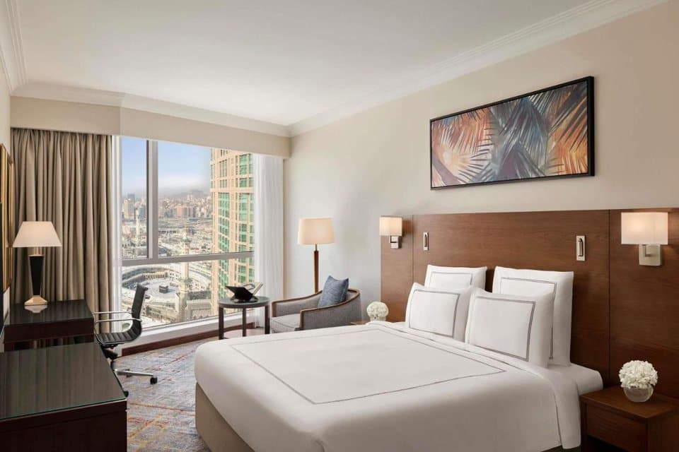 سويس أوتيل المقام — Swissotel al Maqam 5
