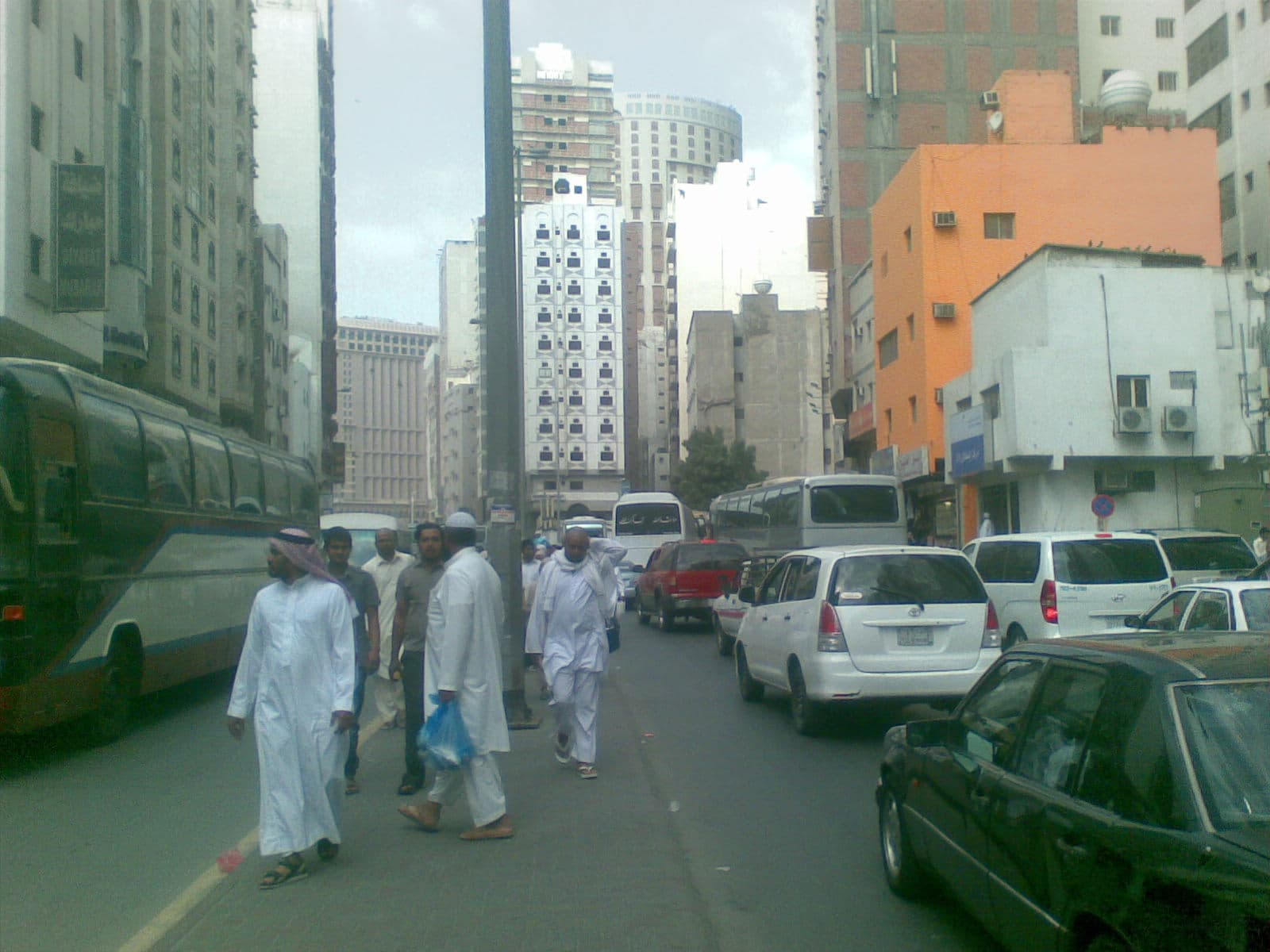 What's the Best Way to Get Around Makkah?